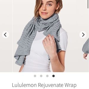 Grey Lululemon Rejuvenate Wrap
